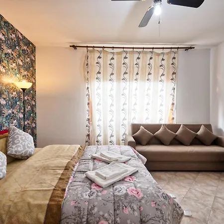 Venice Grand Canal Гостевой дом