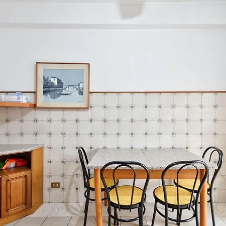 Venice Grand Canal Гостевой дом